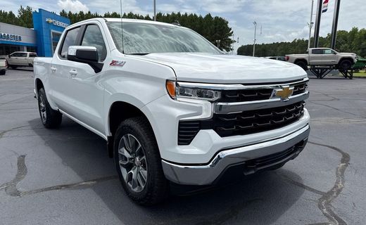 2026 Chevrolet Silverado LT