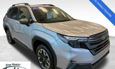 2025 Subaru Forester Premium