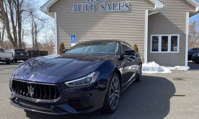 2021 Maserati Ghibli Sport