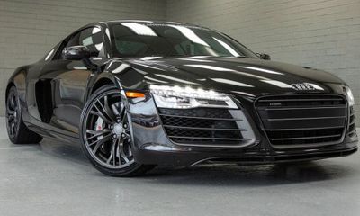 2015 Audi R8 V10 Plus