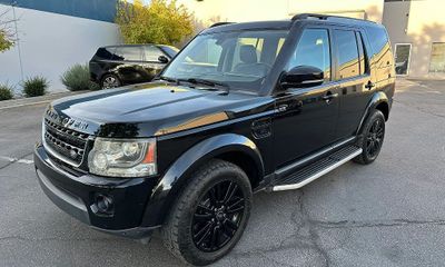2015 Land Rover LR4 HSE LUX