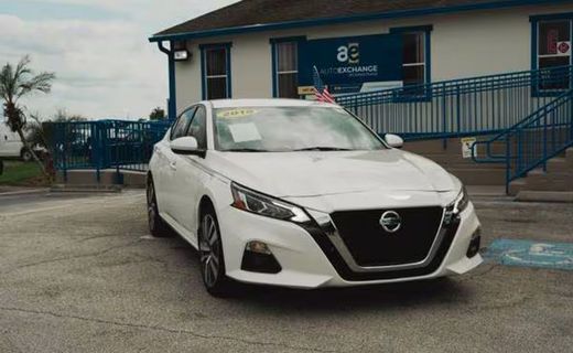 2019 Nissan Altima SR