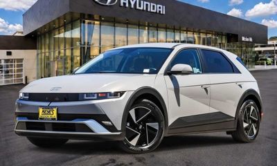 2026 Hyundai Ioniq 5 SEL
