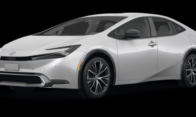2023 Toyota Prius LE