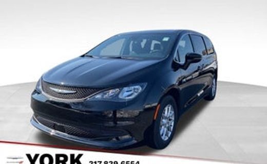 2026 Chrysler Voyager LX