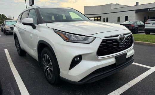 2020 Toyota Highlander XLE