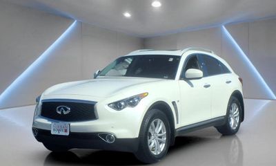 2017 Infiniti QX70 Base