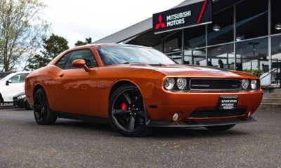 2011 Dodge Challenger SRT8