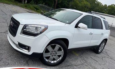 2017 GMC Acadia Limited SLT 2