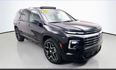 2024 Chevrolet Traverse RS