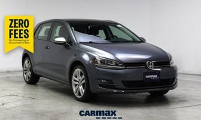 2017 Volkswagen Golf S Wolfsburg SE