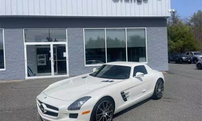 2012 Mercedes-Benz SLS-Class AMG