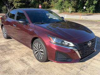 2024 Nissan Altima SV