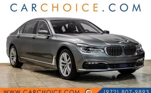 2016 BMW 750I