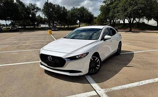 2019 Mazda MAZDA3 Preferred