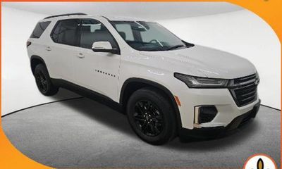 2023 Chevrolet Traverse LT