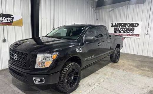 2017 Nissan Titan S
