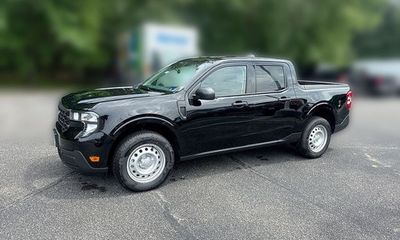 2026 Ford Maverick XL