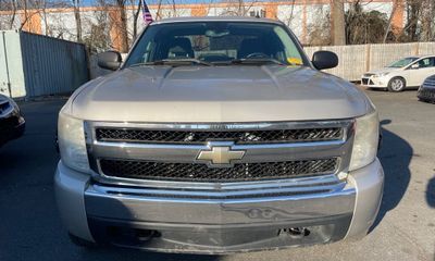 2007 Chevrolet Silverado Work Truck