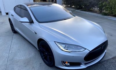 2013 Tesla Model S W DC Fast