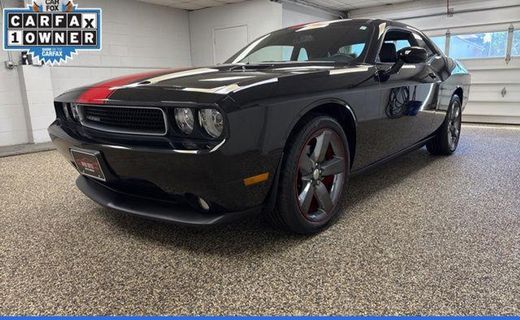 2013 Dodge Challenger Base