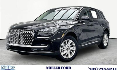 2023 Lincoln Corsair Standard