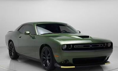 2019 Dodge Challenger SXT