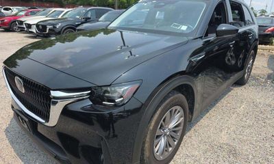 2024 Mazda CX-90 Preferred Package