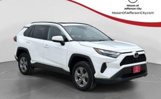 2022 Toyota RAV4 LE