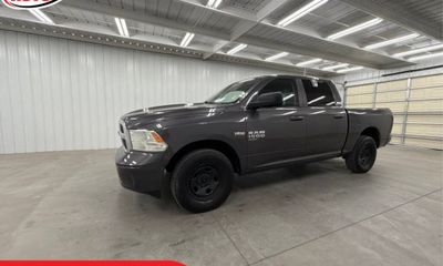 2019 Ram 1500 SLT