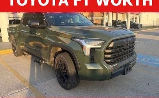 2022 Toyota Tundra SR5