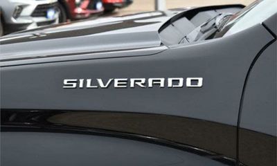 2023 Chevrolet Silverado LT