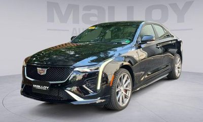 2023 Cadillac CT4 Sport