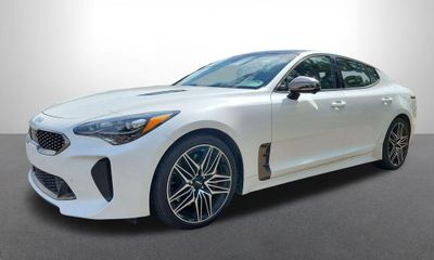 2022 Kia Stinger GT2