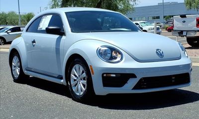 2018 Volkswagen Beetle S Coast