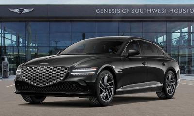 2027 Genesis G80 2 5T Advanced