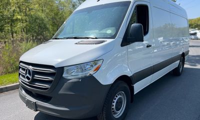 2023 Mercedes-Benz Sprinter 907 VS30