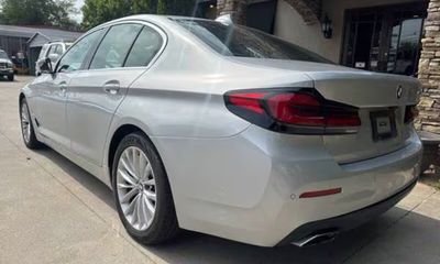 2021 BMW 530I