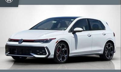 2026 Volkswagen Golf GTI Autobahn