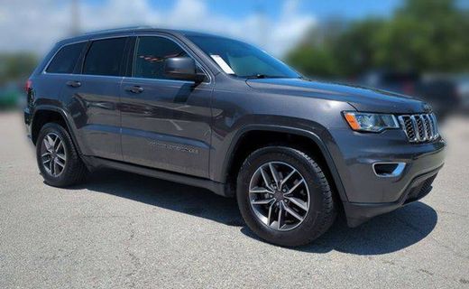 2019 Jeep Grand Cherokee Laredo