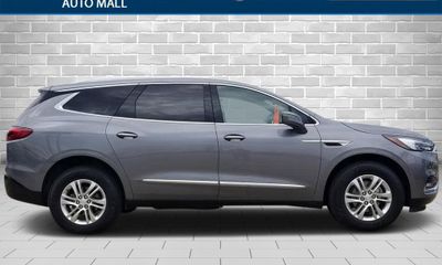 2020 Buick Enclave Essence