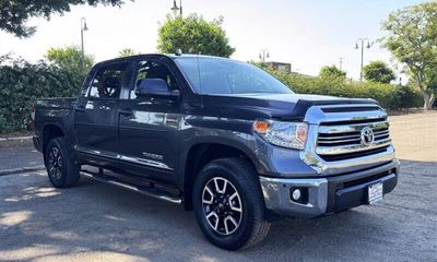 2017 Toyota Tundra SR5 TRD Pro