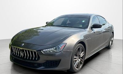 2018 Maserati Ghibli Sedan