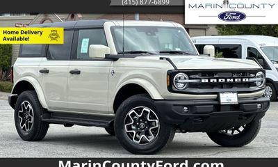 2026 Ford Bronco Outer Banks