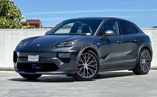 2025 Porsche Macan