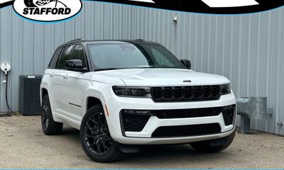 2026 Jeep Grand Cherokee Summit