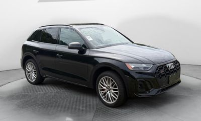 2021 Audi SQ5 Quattro Premium