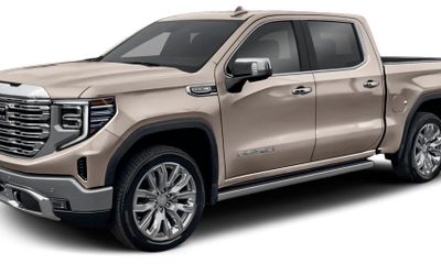 2026 GMC Sierra Denali