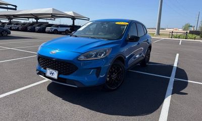 2020 Ford Escape SE Fhev