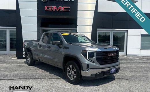 2023 GMC Sierra